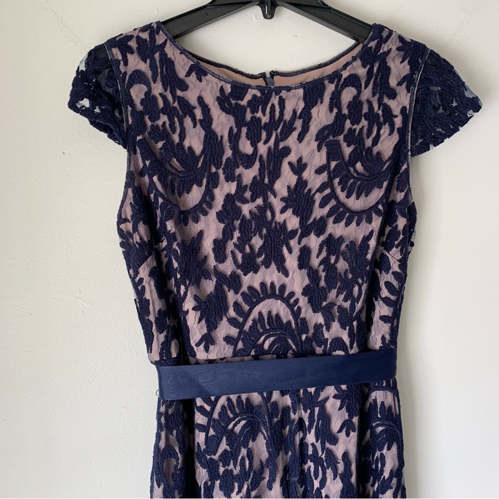 Adrianna Papell Long Lace Gown Navy Mother of bride Dress With sash Belt 12 - Picture 6 of 16